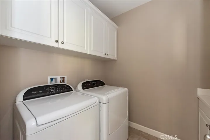61 Thornapple, Irvine, California 92620