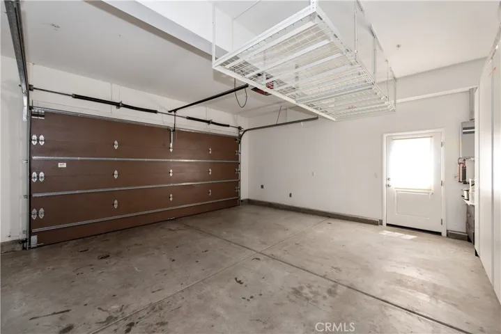 61 Thornapple, Irvine, California 92620