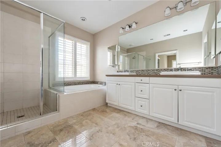 61 Thornapple, Irvine, California 92620