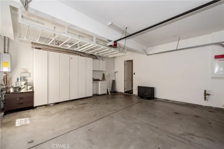 61 Thornapple, Irvine, California 92620