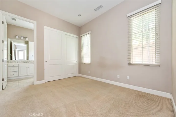 61 Thornapple, Irvine, California 92620