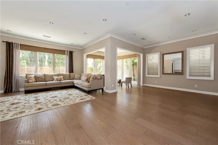 61 Thornapple, Irvine, California 92620