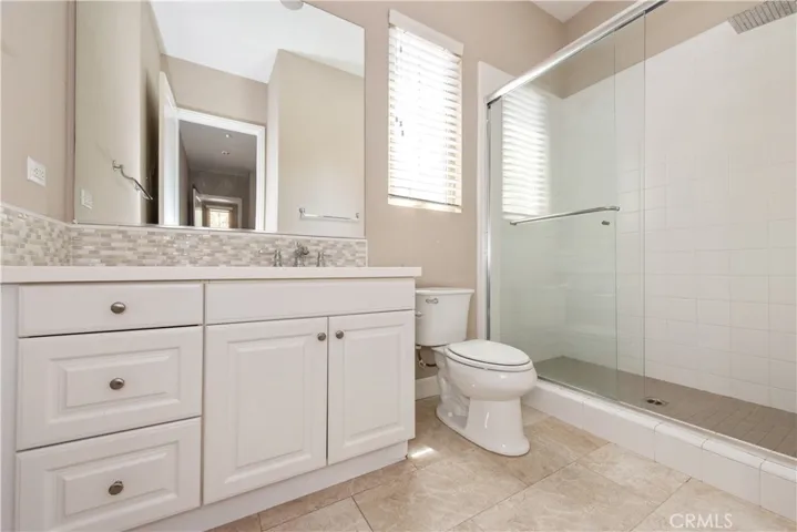 61 Thornapple, Irvine, California 92620