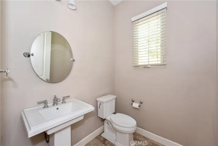 61 Thornapple, Irvine, California 92620