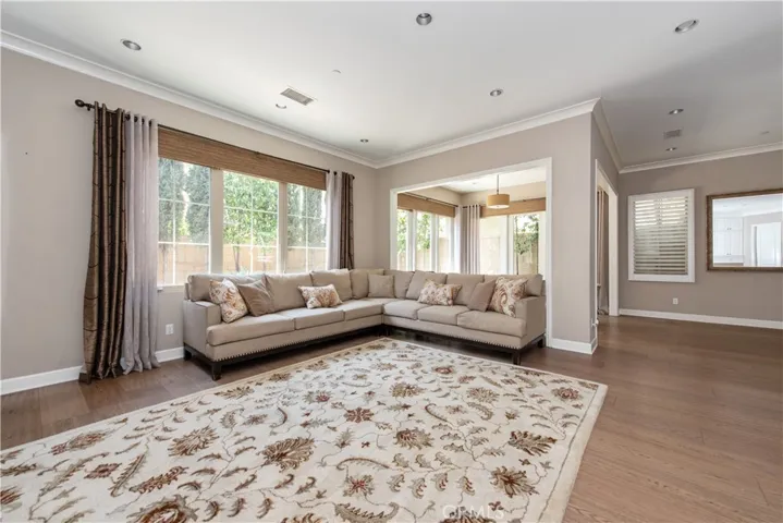 61 Thornapple, Irvine, California 92620