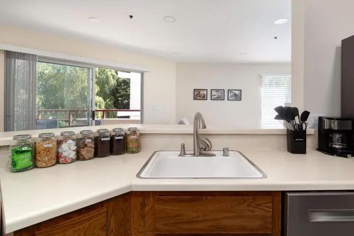 2518 Birch Street, Palo Alto, California 94306