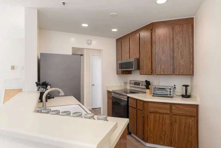 2518 Birch Street, Palo Alto, California 94306