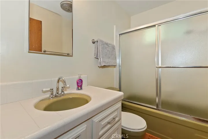 28671 Zion Drive, Lake Arrowhead, California 92352