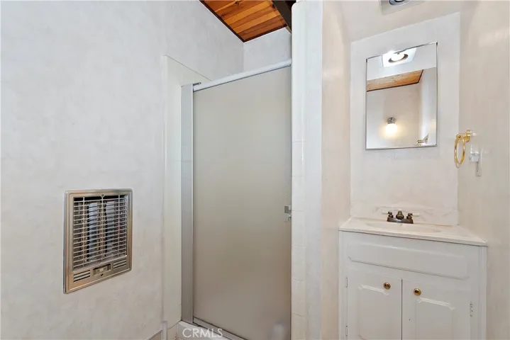 28671 Zion Drive, Lake Arrowhead, California 92352