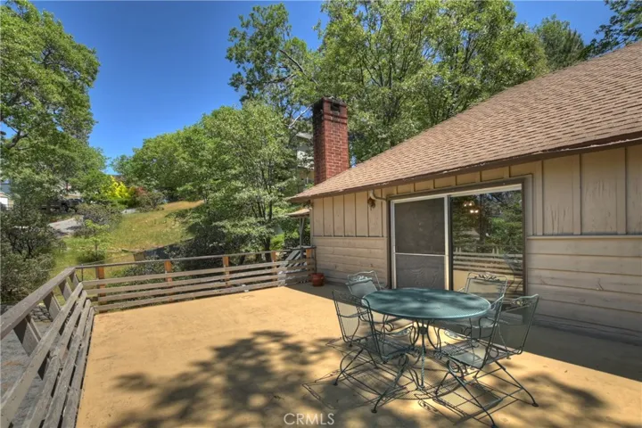 28671 Zion Drive, Lake Arrowhead, California 92352