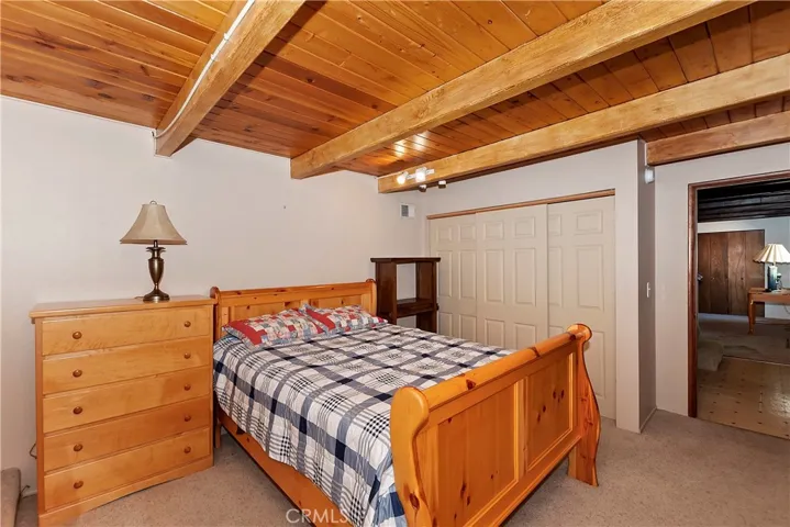 28671 Zion Drive, Lake Arrowhead, California 92352
