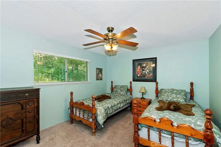 28671 Zion Drive, Lake Arrowhead, California 92352