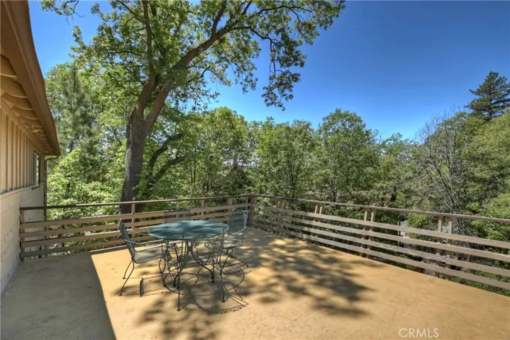 28671 Zion Drive, Lake Arrowhead, California 92352