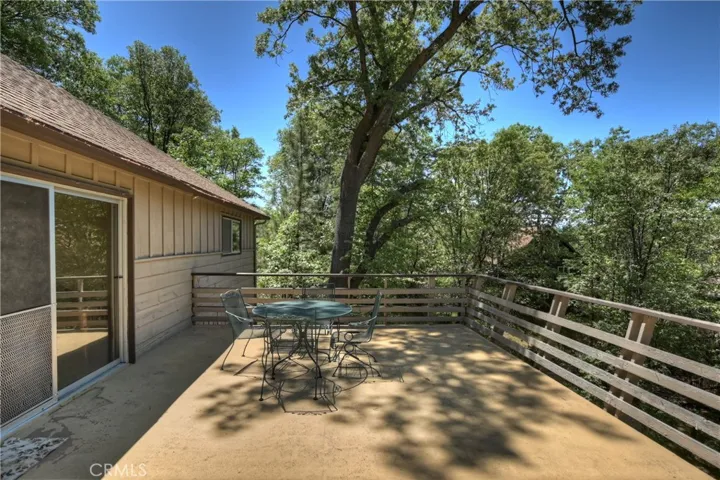 28671 Zion Drive, Lake Arrowhead, California 92352