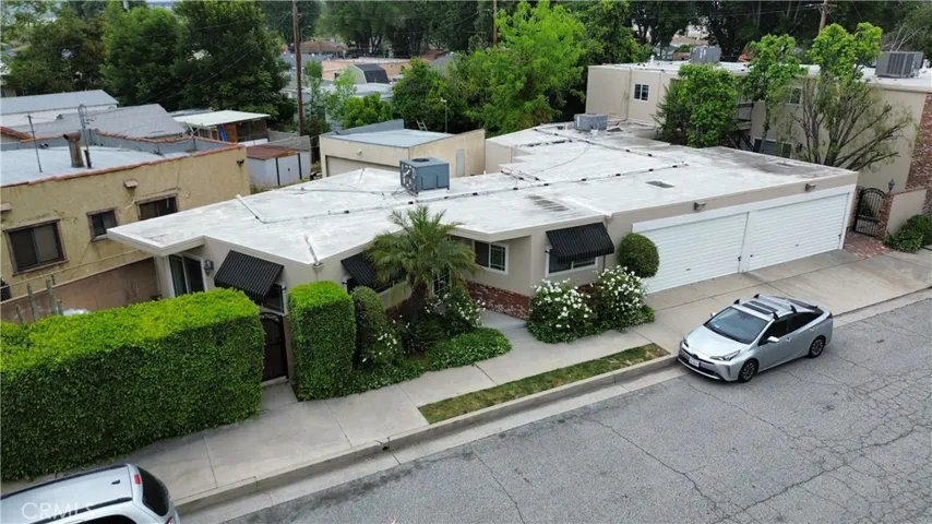 1415 Cosmic Way, Glendale, California 91201
