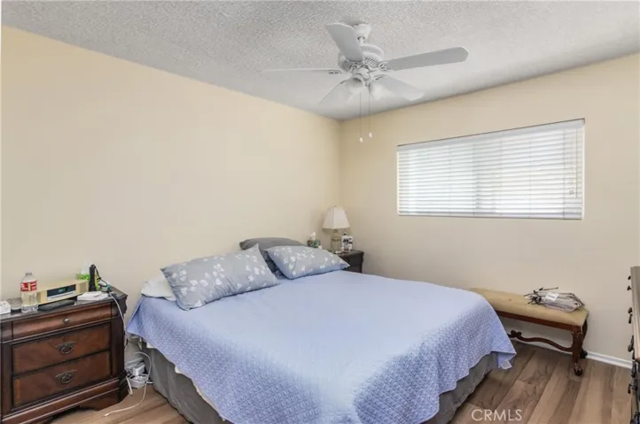 1415 Cosmic Way, Glendale, California 91201