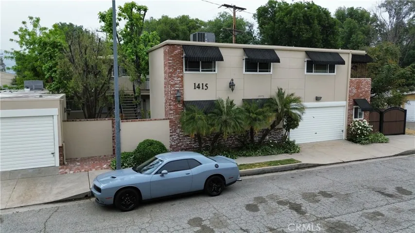 1415 Cosmic Way, Glendale, California 91201
