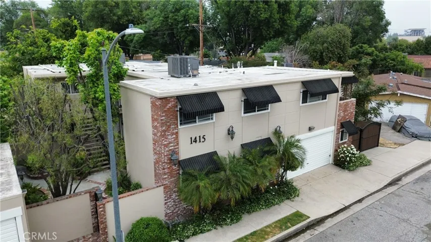 1415 Cosmic Way, Glendale, California 91201