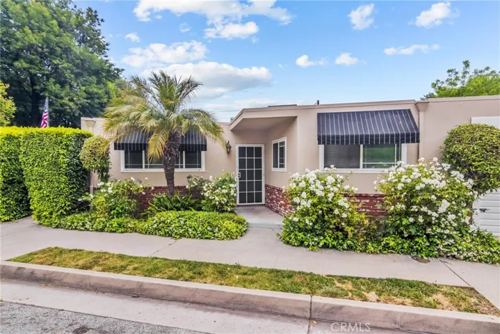 1415 Cosmic Way, Glendale, California 91201