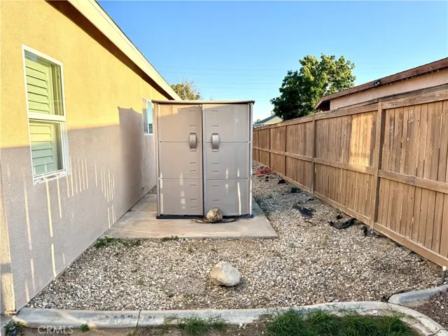 Side Yard West Side
