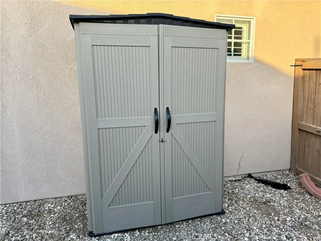 Outer Shed