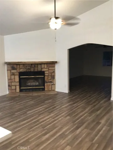 22192 Goshute Avenue, Apple Valley, California 92307