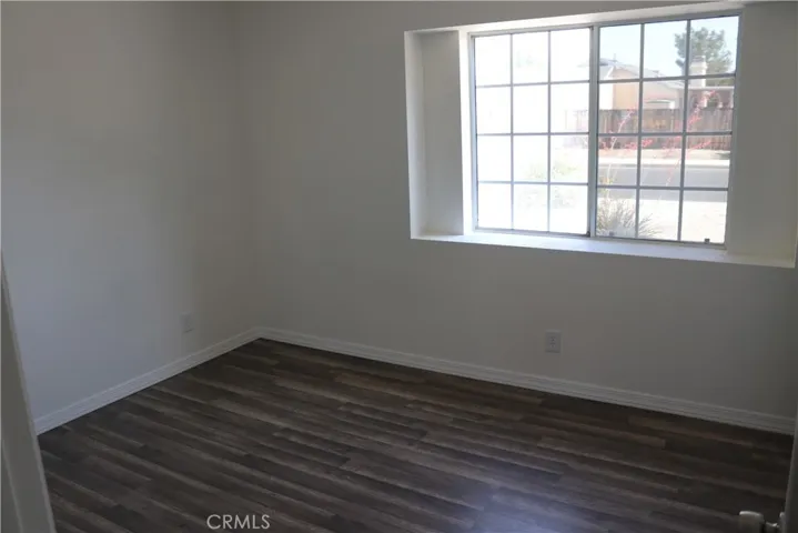 22192 Goshute Avenue, Apple Valley, California 92307