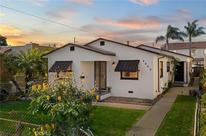 4609 W 116th Street A & B, Hawthorne, California 90250