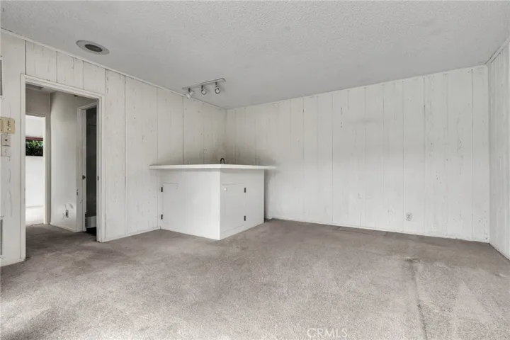 Guest Unit