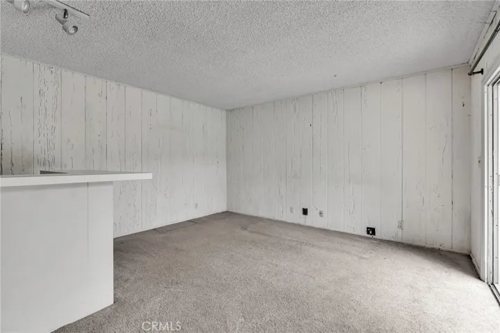 Guest Unit