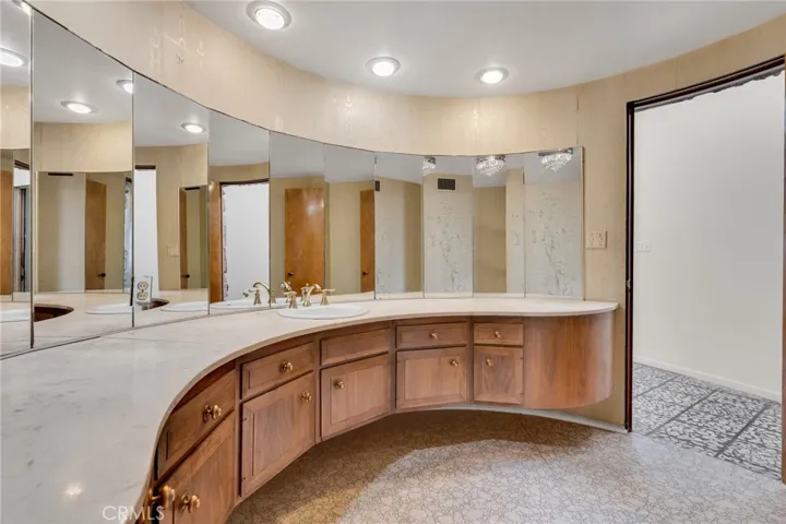 31107 Marne Drive, Rancho Palos Verdes, California 90275