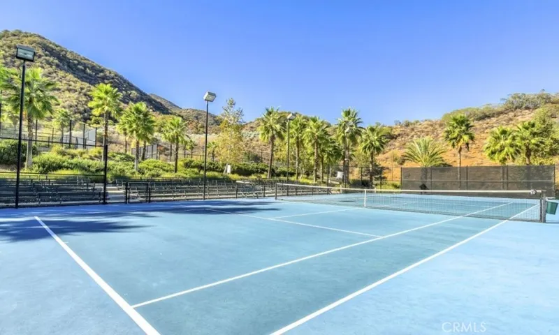 24100 Nobe Street, Corona, California 92883