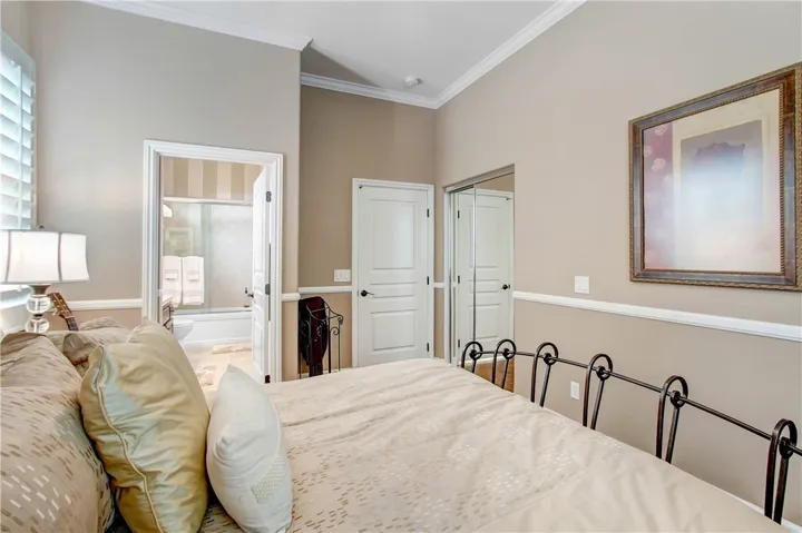 24100 Nobe Street, Corona, California 92883