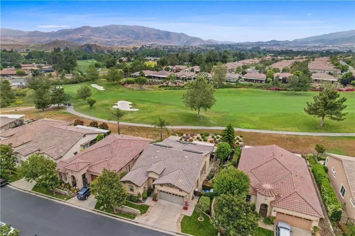 24100 Nobe Street, Corona, California 92883