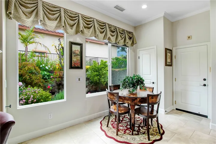 24100 Nobe Street, Corona, California 92883