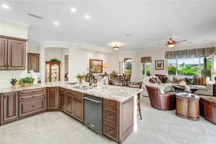 24100 Nobe Street, Corona, California 92883