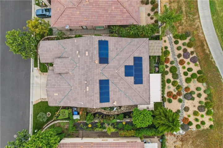 24100 Nobe Street, Corona, California 92883