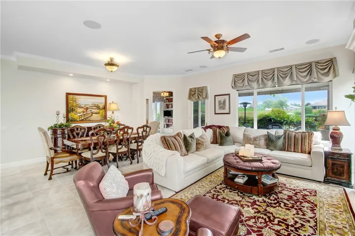 24100 Nobe Street, Corona, California 92883
