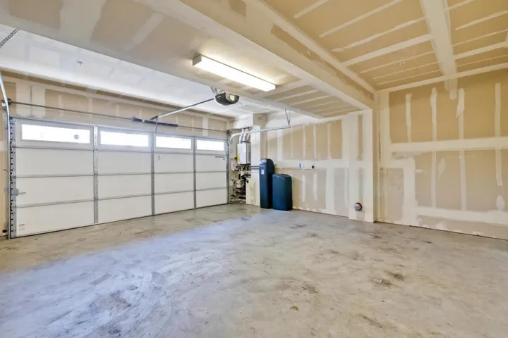 61 Montecito Vista Drive 4, San Jose, California 95111