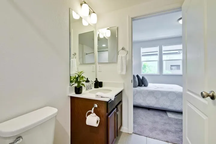 61 Montecito Vista Drive 4, San Jose, California 95111