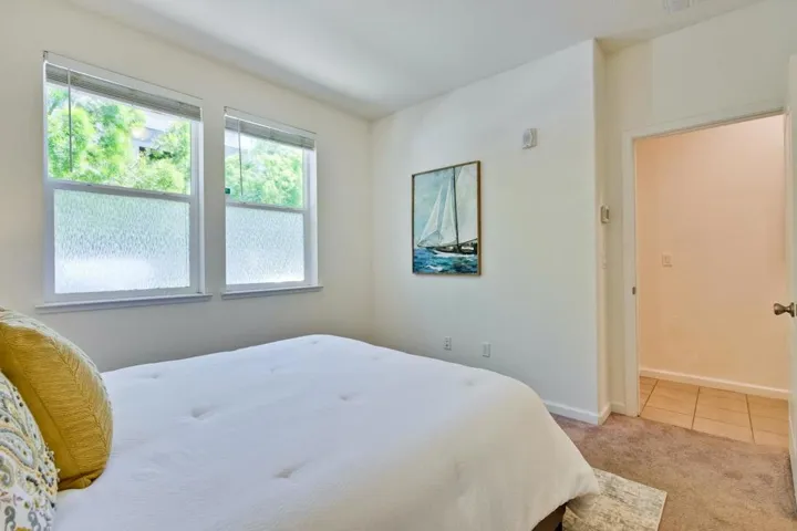 61 Montecito Vista Drive 4, San Jose, California 95111