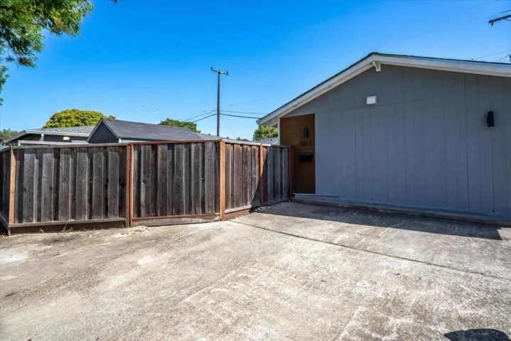 701 Dona Avenue, Sunnyvale, California 94087