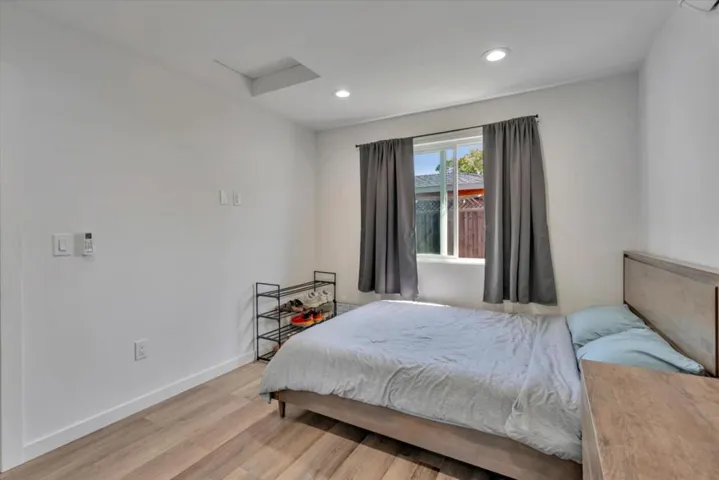 701 Dona Avenue, Sunnyvale, California 94087