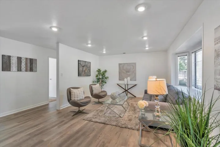 701 Dona Avenue, Sunnyvale, California 94087