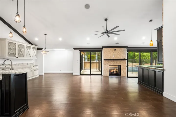 Indoor/Outdoor Gas Fireplace