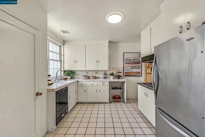 1441 Catherine Dr, Berkeley, California 94702