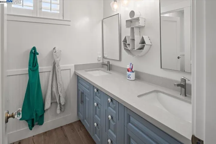 658 S L St, Livermore, California 94550