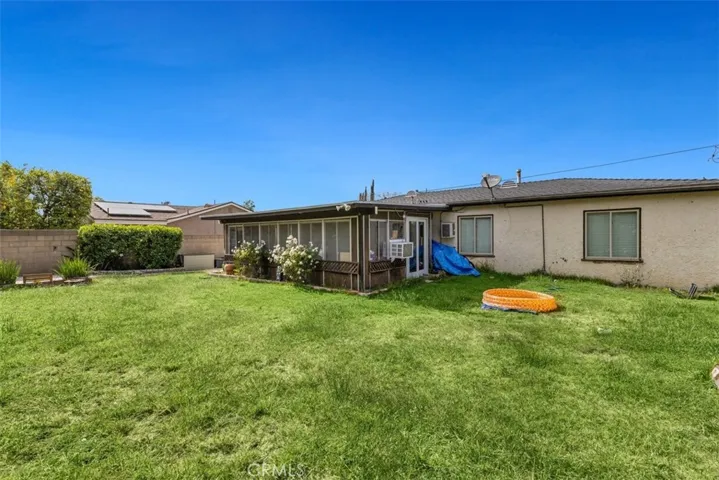6384 Caroline Avenue, Simi Valley, California 93063