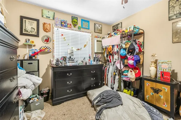 6384 Caroline Avenue, Simi Valley, California 93063
