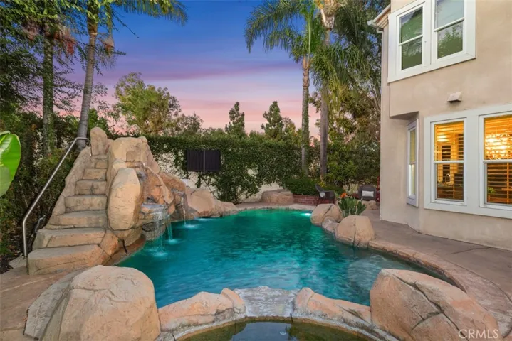 2141 Ventia, Tustin, California 92782